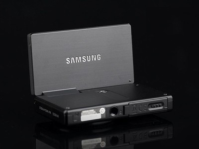 三星MV800數(shù)碼相機 時尚設(shè)計與多功能拍攝體驗